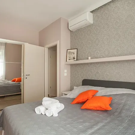 Lägenhet Apartments Sand Beach