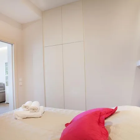 Apartment Apartments Sand Beach Split