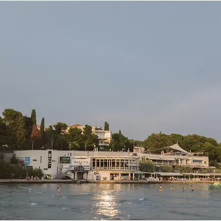 Apartments Sand Beach *